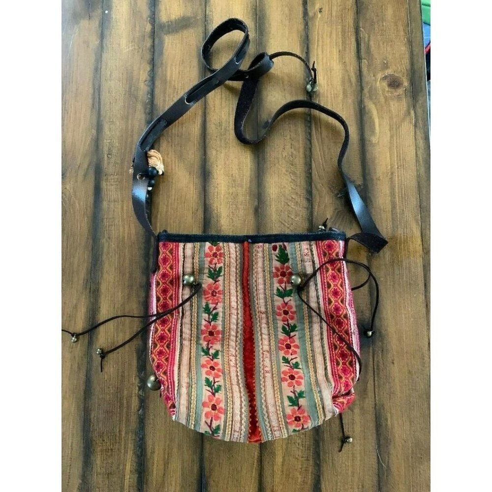 BOHO PURSE Multicolored Florall Has Bells Hippie Red Tassel